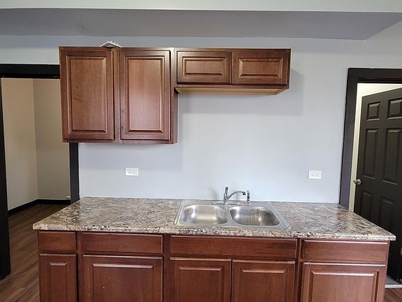 5th image of 3042 W Cullerton St #1F