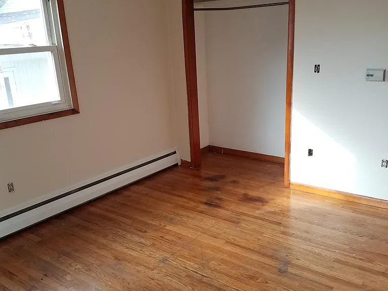 611 Eagle St — Photo 8