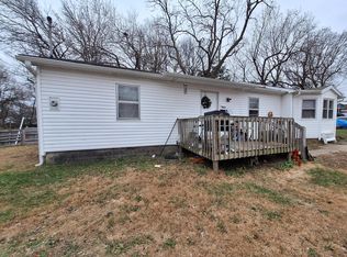 944 W Division Street, Springfield, MO 65803