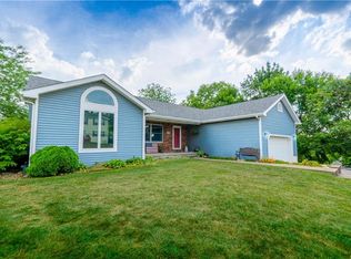 3242 Central Dr, Finleyville, PA