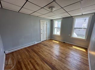 51 Wall St #1, Worcester, MA 01604