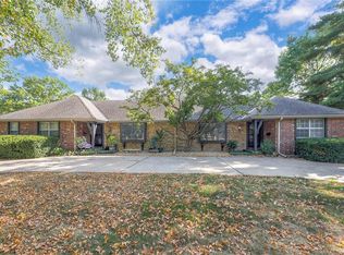 401 E 117th St, Kansas City, MO 64131