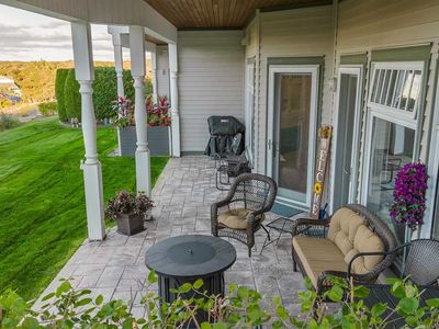 810 Harbor Watch Dr APT 56, Petoskey, MI, 49770