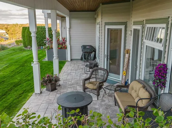 810 Harbor Watch Dr APT 56, Petoskey, MI 49770