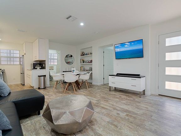 5th image of 616 Claremore Dr #2