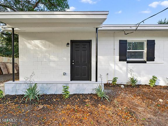 2nd image of 1358 DOMAS Drive