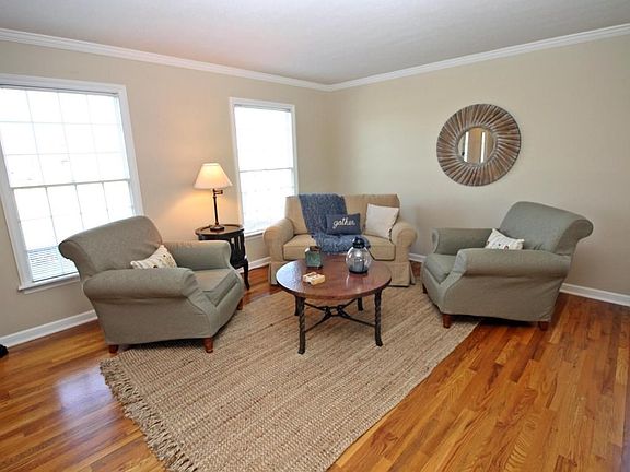 4th image of 2766 Mallards Landing Dr