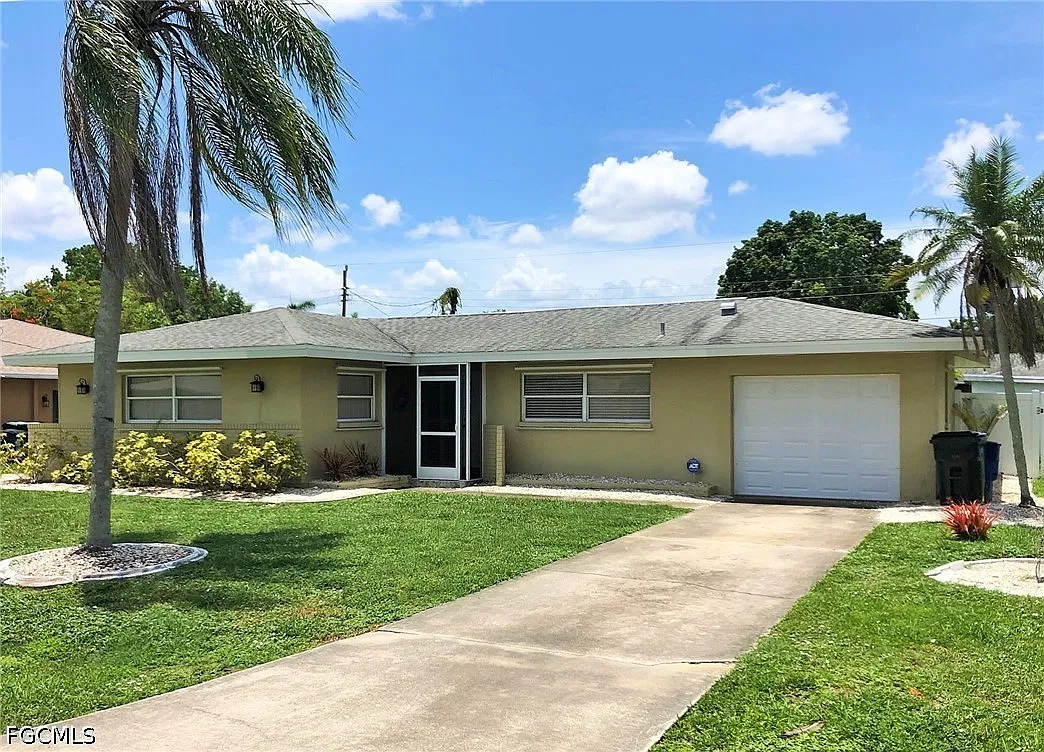 2 bed, 2.0 bath, 1054 sqft, $2,000 — Photo 1