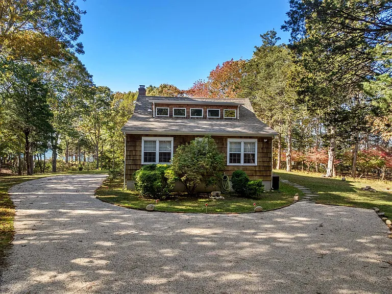 Three Mile Harbor Hc Rd — Photo 10