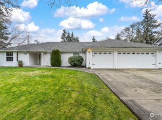 10003 Meadow Rd SW, Lakewood, WA 98499