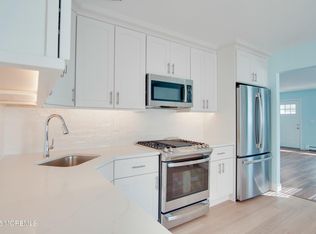 17 Sweet Williams Ct, Toms River, NJ 08755