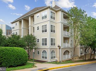 4551 Strutfield Ln APT 4420, Alexandria, VA 22311
