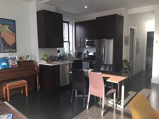 Rented by Triumph Property Group | media 10