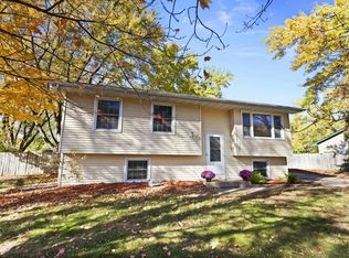 11300 7th St NE, Blaine, MN 55434