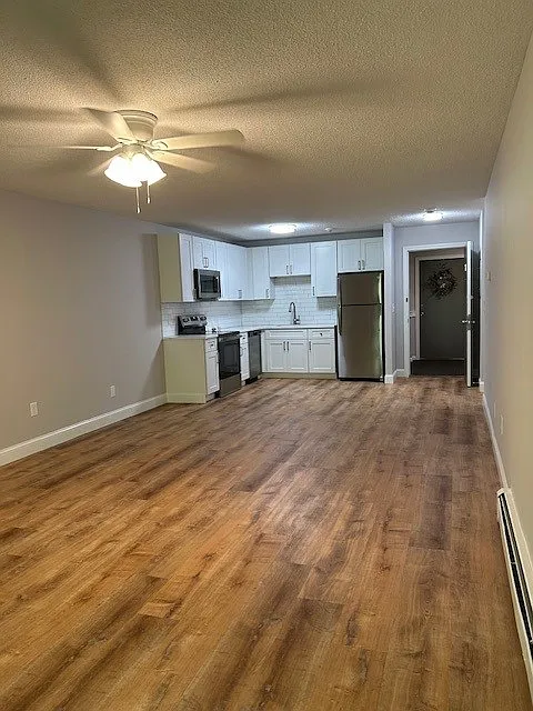 1 bed, 800 sqft, $2,195 — Photo 2