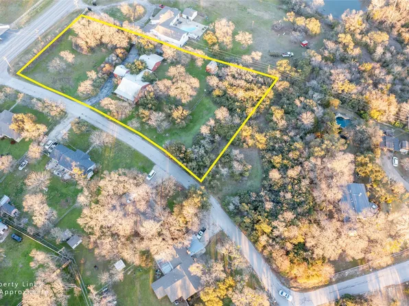 103 Live Oak Rd, Fort Worth, TX 76108