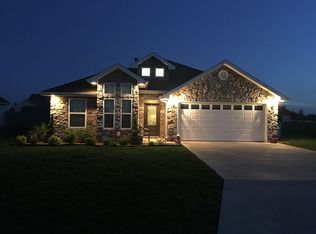 912 Larson St, Carl Junction, MO 64834