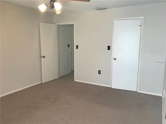 5th image of 4721 Brooksdale Dr