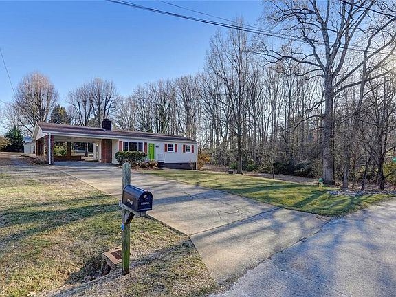 2nd image of 2511 Westover Dr