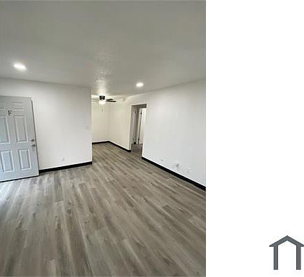 4th image of 4776 E Clay Ave #G
