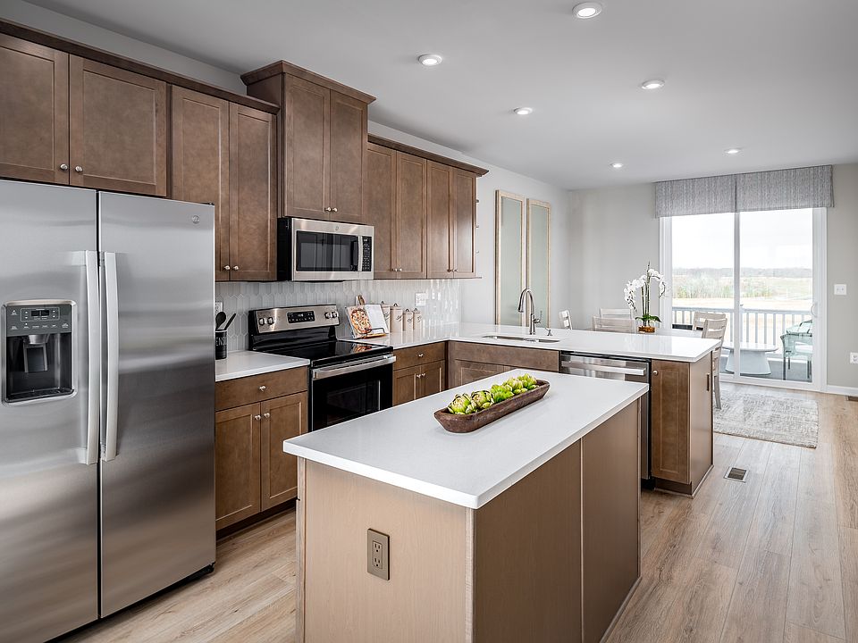 Clarendon 3-Bedroom