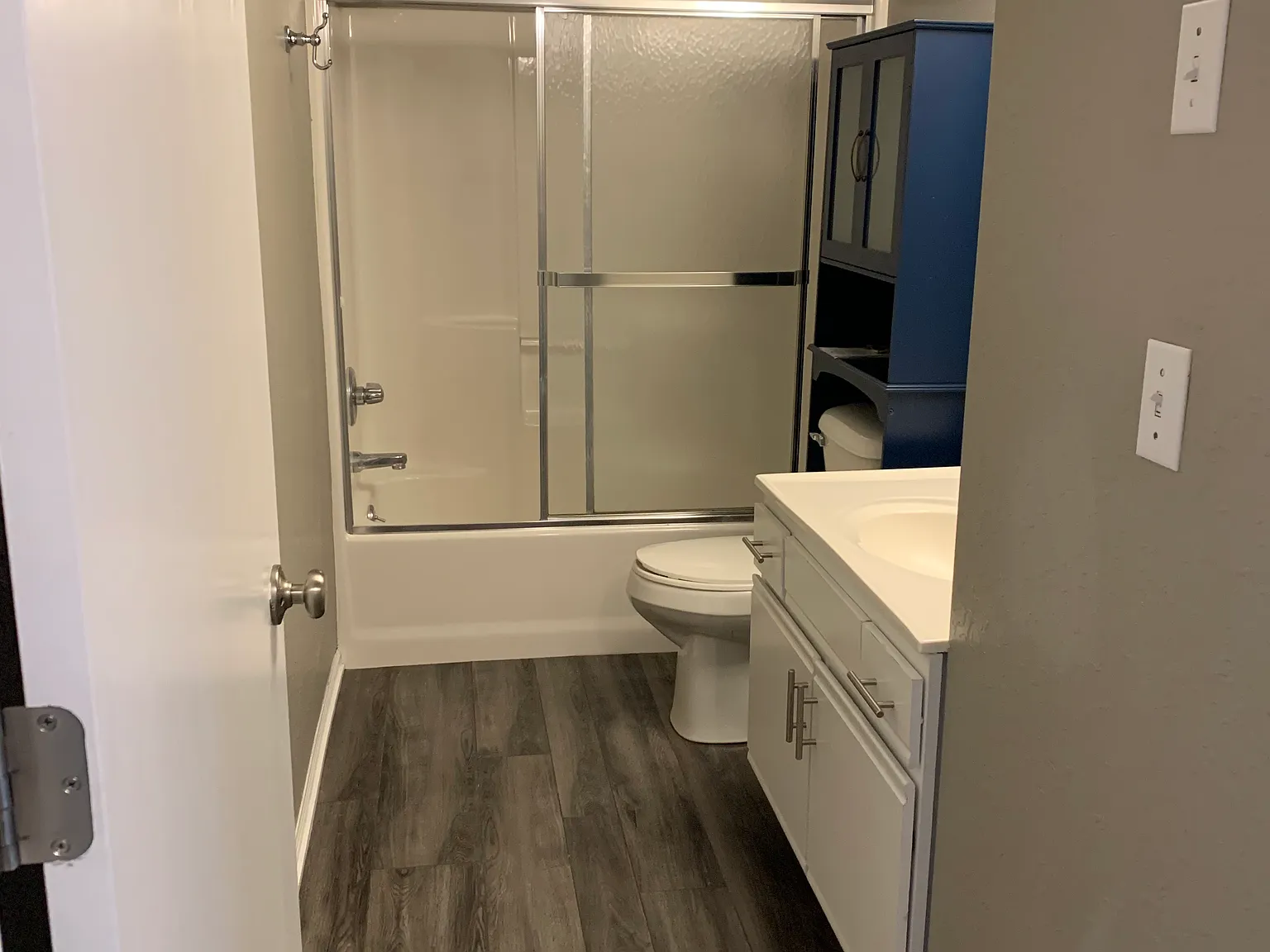 2 bed, 1200 sqft, $1,250 — Photo 1
