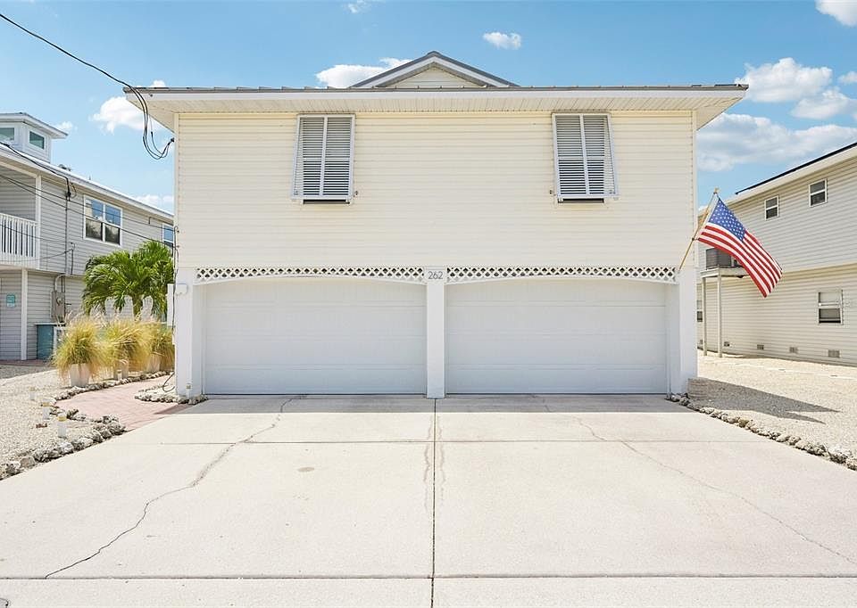1st image of 262 S HARBOR DRIVE
