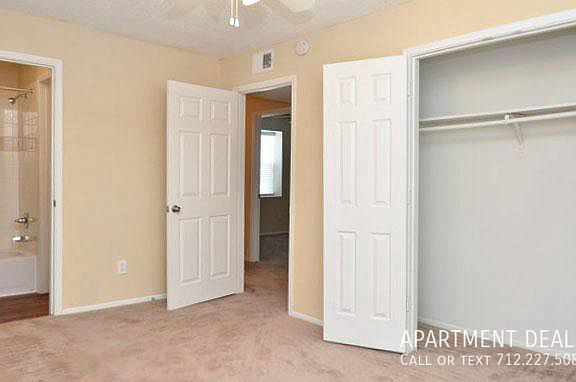 3rd image of 16 E Harris Ave #4524