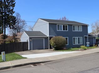 610 E Elm Ave, La Center, WA 98629