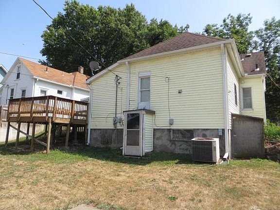 5th image of 2905 Francis St
