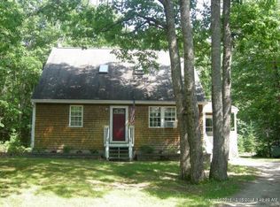 147 Lakes Ln, Ellsworth, ME 04605