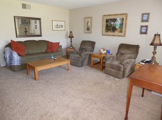 3540 W Christine Cir APT 2, Anaheim, CA 92804