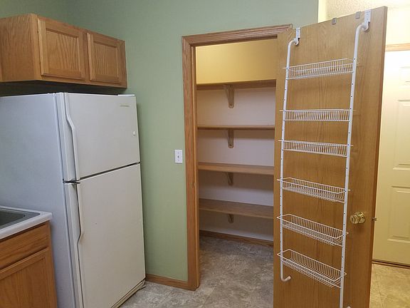 Walk-in pantry