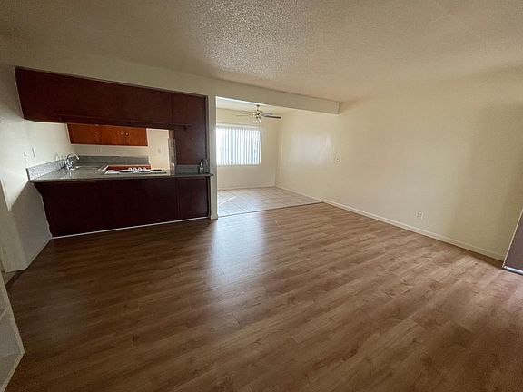 4th image of 3828 W 182nd St