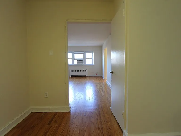 353-357 W Mount Airy Ave — Photo 102