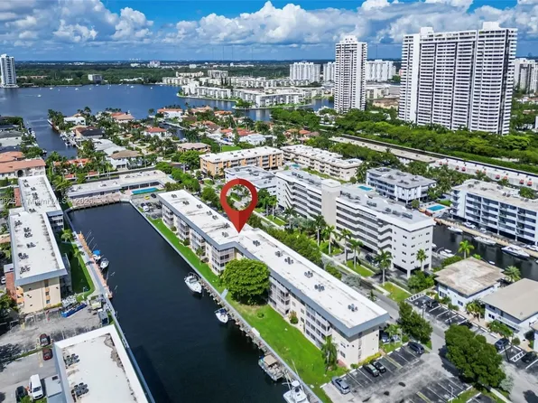 3600 NE 170th St #D-303, North Miami Beach, FL 33160