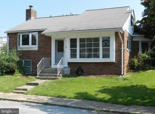 4 Riddle Rd, Camp Hill, PA 17011