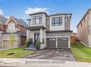 75 Bethpage Cres, Newmarket, ON L3X0M4