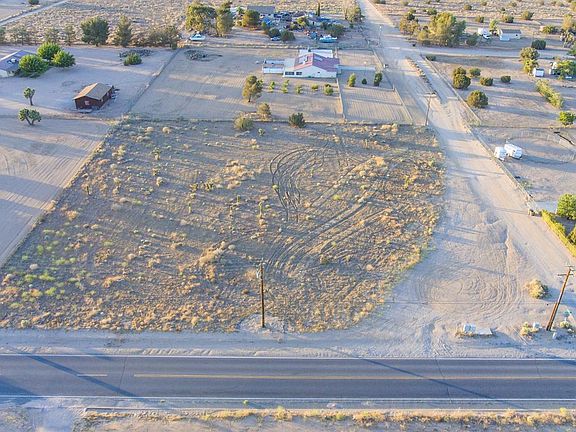 2nd image of Mesquite St