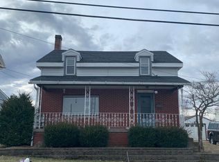 112 Liberty St E, East Canton, OH 44730
