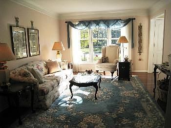 3rd image of 6409 Trafalger Dr