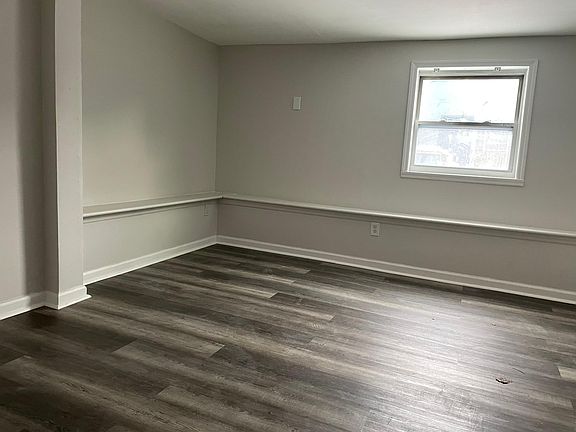 5th image of 92 Dana Ave #Basement