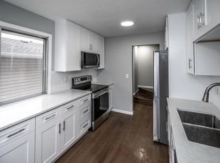 2321 Pond Ave E, Maplewood, MN 55119