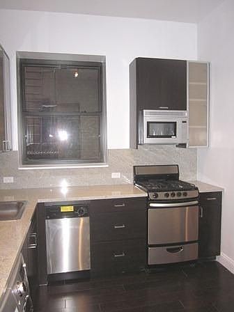 1st image of 20 Saint Marks Pl APT 2