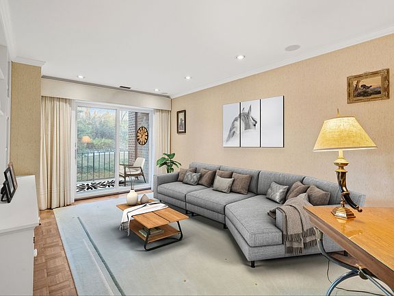 5th image of 3 Oak Brook Club Dr APT E205
