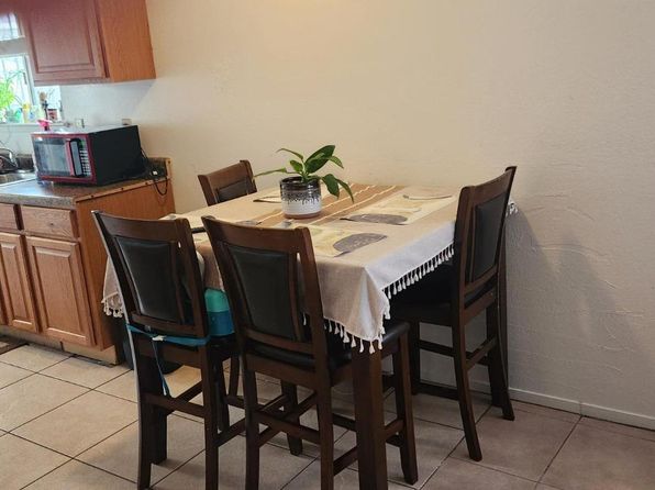 bakersfield-california-18939794 picture