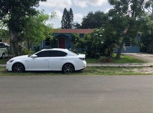 15645 NW 157th St, Miami Gardens, FL 33054