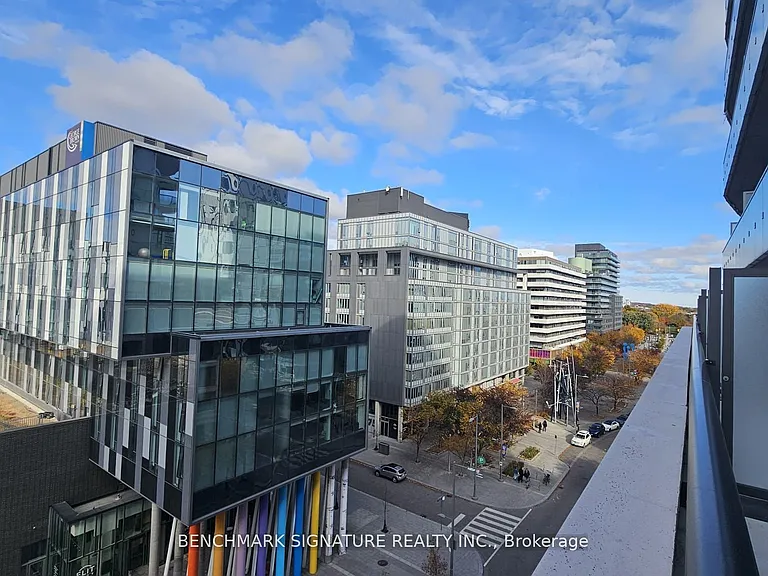 425 Front St E #701 — Photo 19