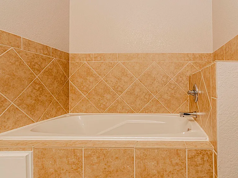 1316 Elm Creek Dr — Photo 27