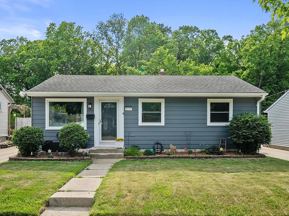 1st image of 3737 S 48th STREET